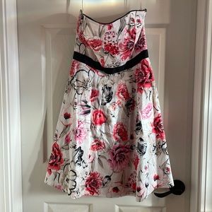 White House Black Market Strapless Floral Dress